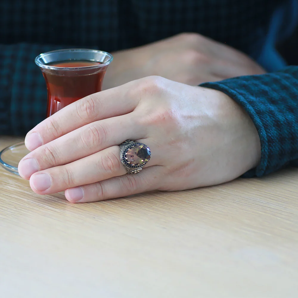 925 Sterling Silver Men's Ring with Facet Cut Zultanite Stones and Pen Work with Micro Stone Set on the Sides - 2