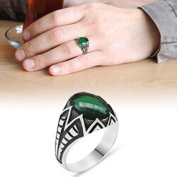 925 Sterling Silver Mens Ring With Green Zirconia Stone