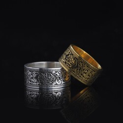Arapça Hat Sanatı Süslemeli 'Kişi Sevdiği İle Beraberdir & Kördüğüm Gibi Sevmek' Yazılı 925 Ayar Gümüş Çift Alyans - 3