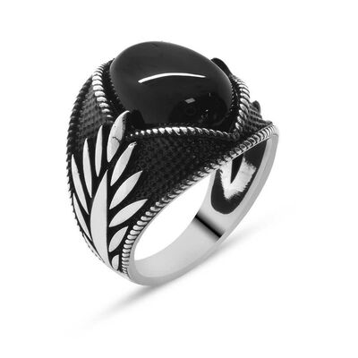 Black Onyx 925 Sterling Silver Men's Ring With Thorn Motif - 3