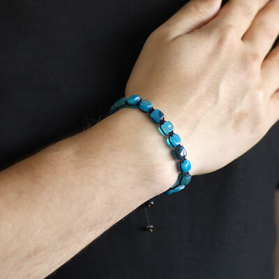 Cube-Cut Blue Agate Bracelet With Natural Macrame Stone - 2