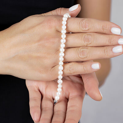 Elegant Ladies' Natural Pearl 925 Sterling Silver Movement Bracelet