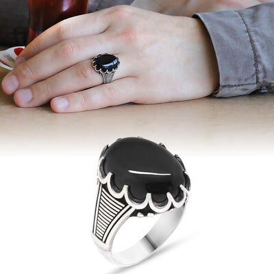 King Crown 925 Sterling Silver Ring With Onyx Stone