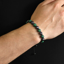 Macrame Braided Bracelet With A Matte Green Sphere-Shaped Cut With Faceted Hematite And A Combined Natural Stone - 3