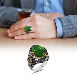 Men's 925 Sterling Silver Ring With Faceted Green Zirconia King Crown Stone - 1