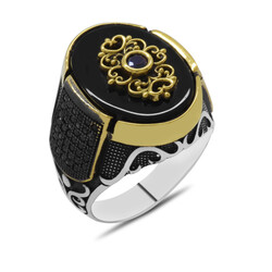 Men's 925 Sterling Silver Ring With Simple Onyx Micro Stone Edged On The Sides - Thumbnail