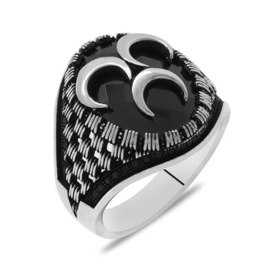 Men's Ring İn 925 Sterling Silver With 3 Patterns İn The Form Of A Crescent Moon On Black Zirconia