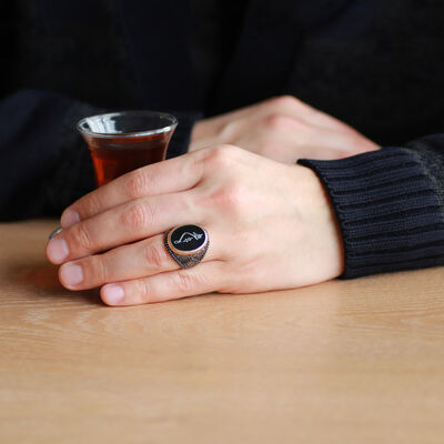 Men's Ring İn 925 Sterling Silver With A Zirconium Stone And Black Enamel With The İnscription 