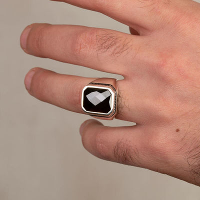 Men's Ring With Zircon And Black Stone