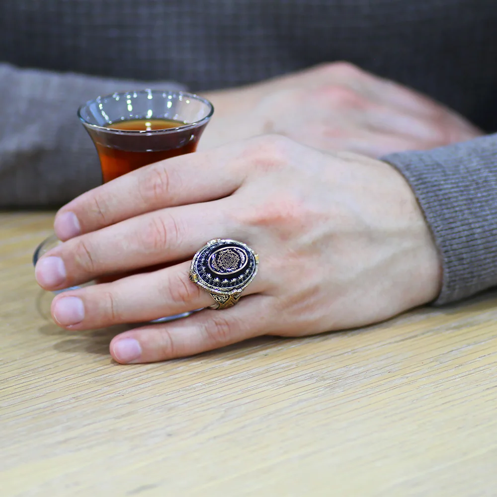 Seal of Solomon and Her Prayer