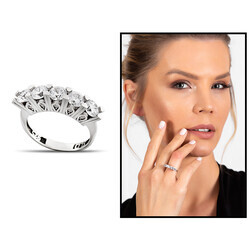 Women's 925 Sterling Silver 925 Sterling Silver Ring With Diamonds Set Minimal Design - Thumbnail