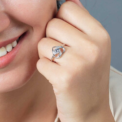 Women's 925 Sterling Silver Zircon Solitaire Heart Design Ring - 3