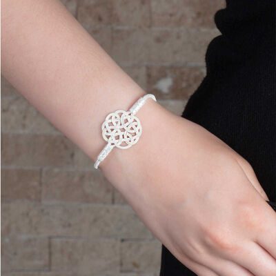 Women's Bracelet White 1000 K Glass Handmade